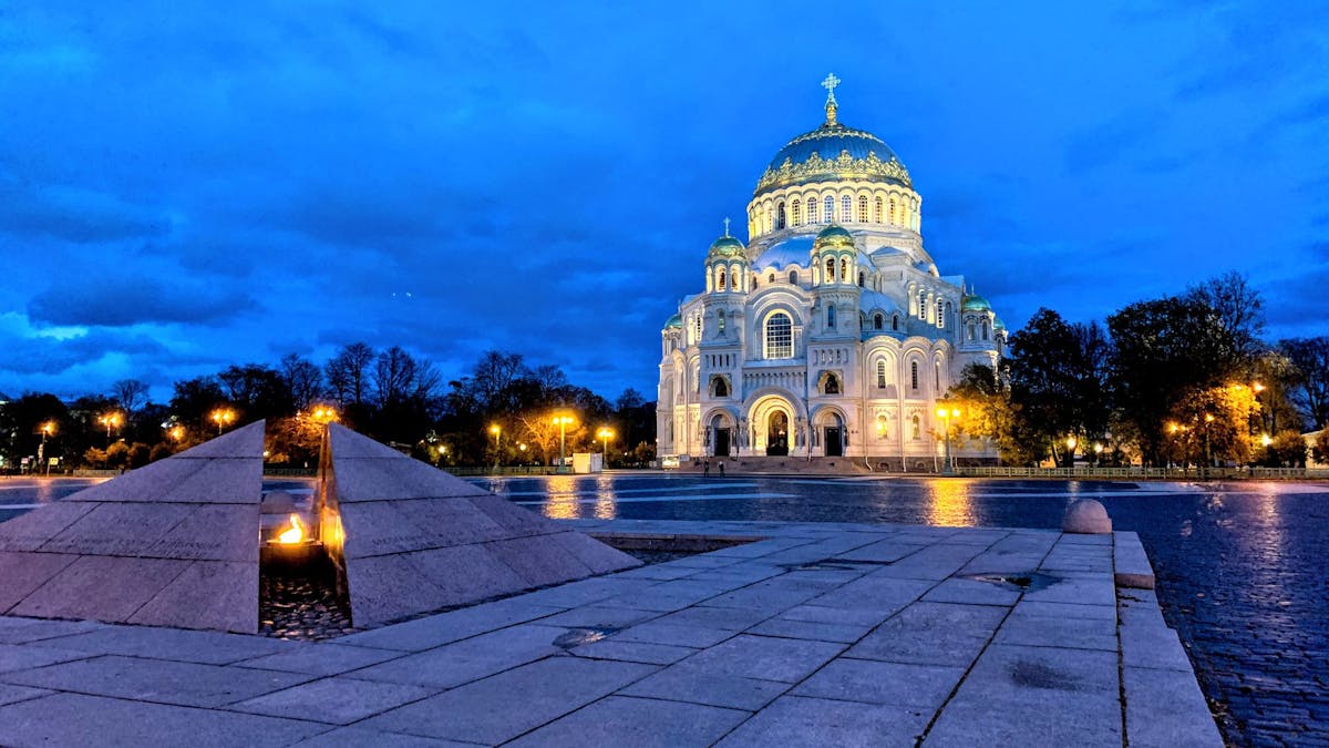 St Petersburg – Kronstadt